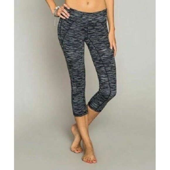 O'Neill 365 Charcoal Leap Active Casual Capri L - Picture 1 of 6